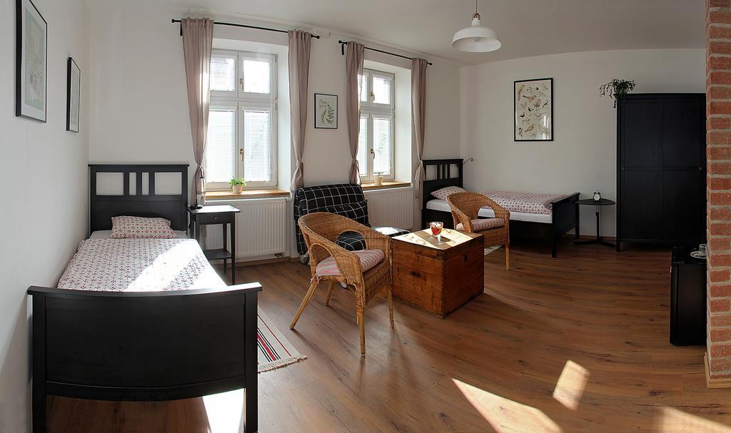 Penzionek JH Jindrichuv Hradec Bagian luar foto