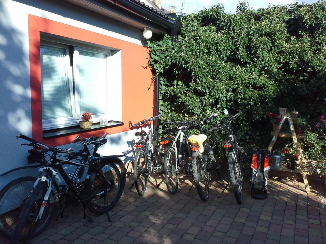 Penzionek JH Jindrichuv Hradec Bagian luar foto